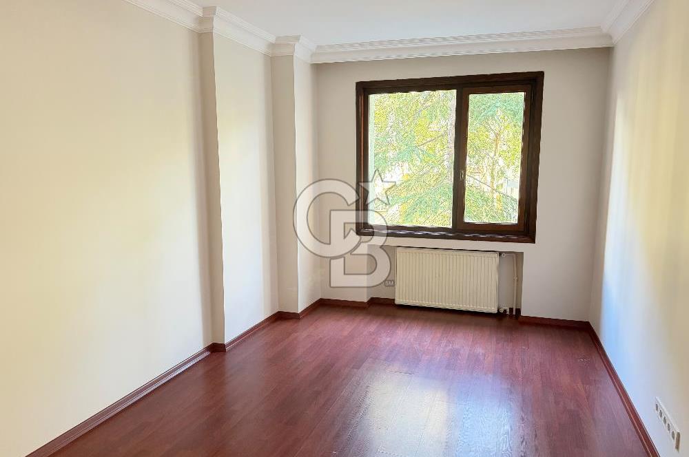 Üsküdar Altunizade Mah. Çamlık Sitesinde 4+1 Kiralık Daire