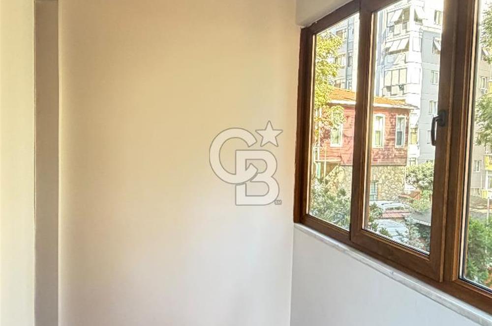 Üsküdar Altunizade Mah. Çamlık Sitesinde 4+1 Kiralık Daire