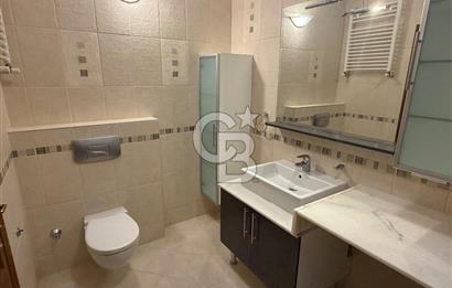 Üsküdar Altunizade Mah. Çamlık Sitesinde 4+1 Kiralık Daire