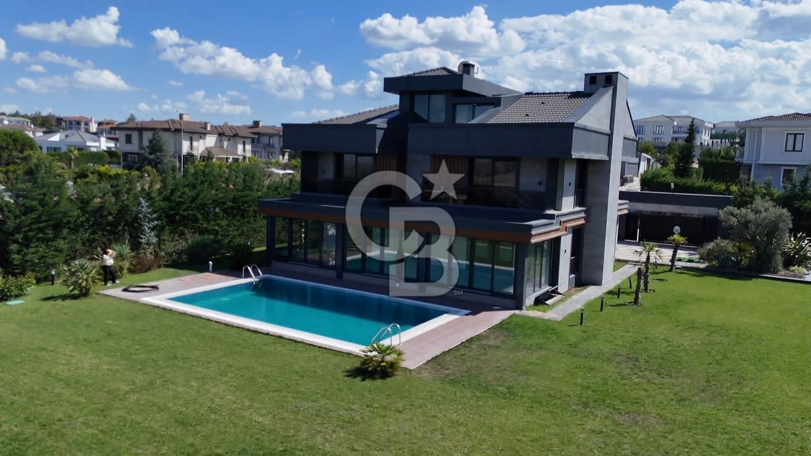 TEPEKENTTE PRESTİJLİ YAŞAM | 9 ODA | ÖZEL HAVUZ | GENİŞ BAHÇE