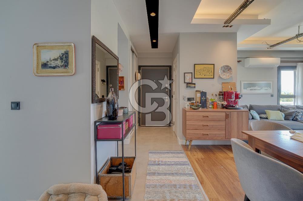 ÇEŞME MUSALLADA ÖNÜ AÇIK | 180 M² NET | GENİŞ HAVUZLU VİLLA