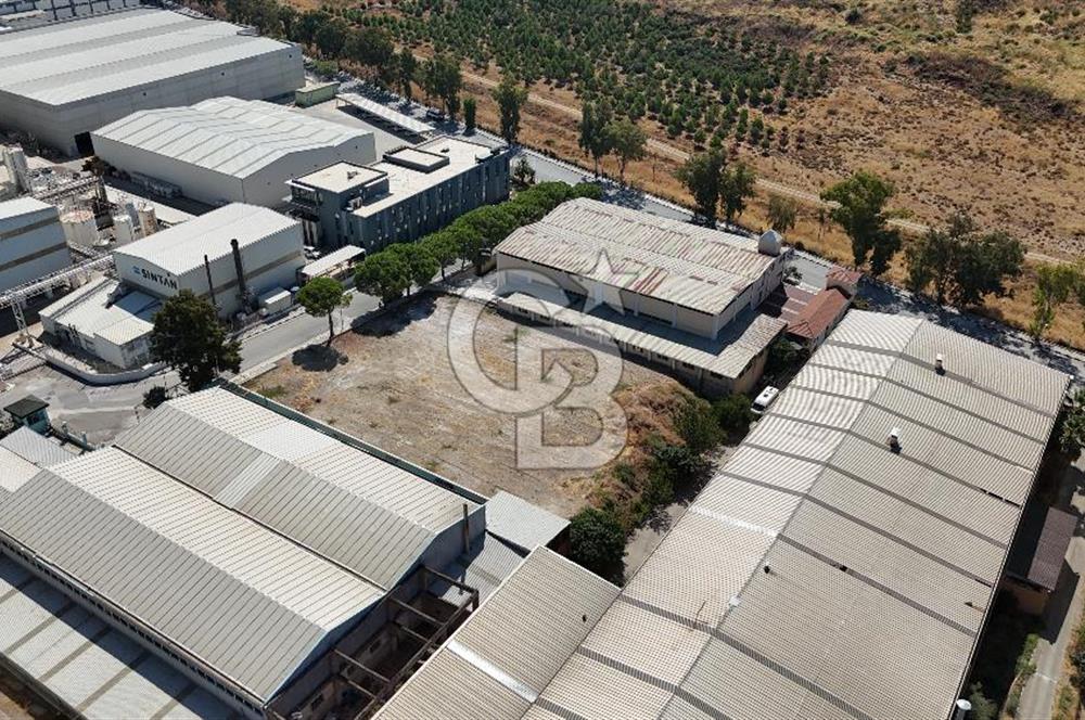 İZBAŞ İzmir Serbest Bölgede Satılık 2.696 m² Arsa