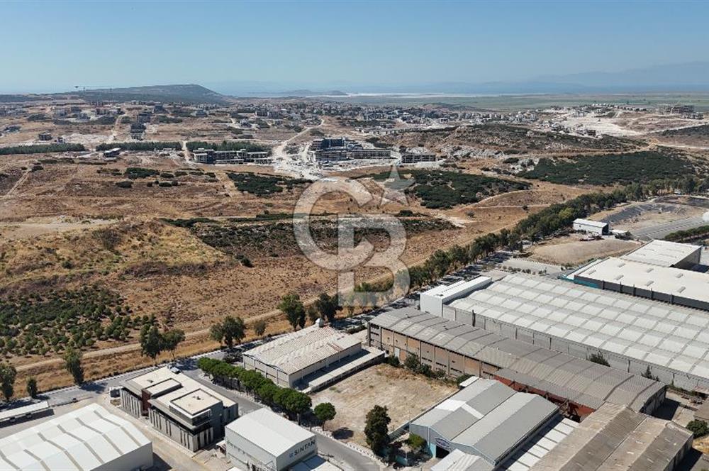 İZBAŞ İzmir Serbest Bölgede Satılık 2.696 m² Arsa