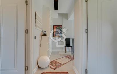 ÇEŞME MUSALLADA ÖNÜ AÇIK | 180 M² NET | GENİŞ HAVUZLU VİLLA