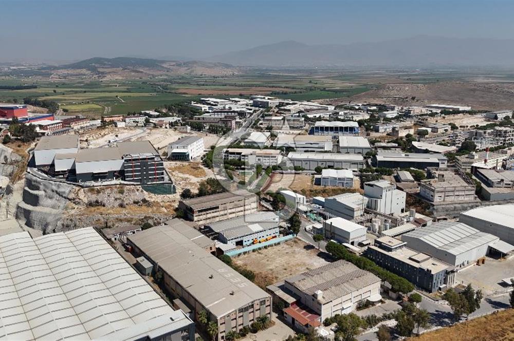 İZBAŞ İzmir Serbest Bölgede Satılık 2.696 m² Arsa