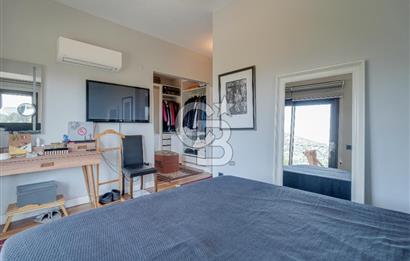 ÇEŞME MUSALLADA ÖNÜ AÇIK | 180 M² NET | GENİŞ HAVUZLU VİLLA