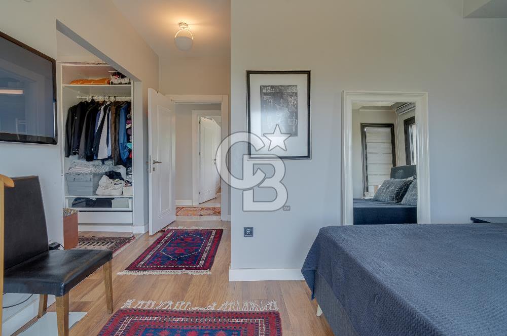ÇEŞME MUSALLADA ÖNÜ AÇIK | 180 M² NET | GENİŞ HAVUZLU VİLLA