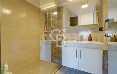 ÇEŞME MUSALLADA ÖNÜ AÇIK | 180 M² NET | GENİŞ HAVUZLU VİLLA