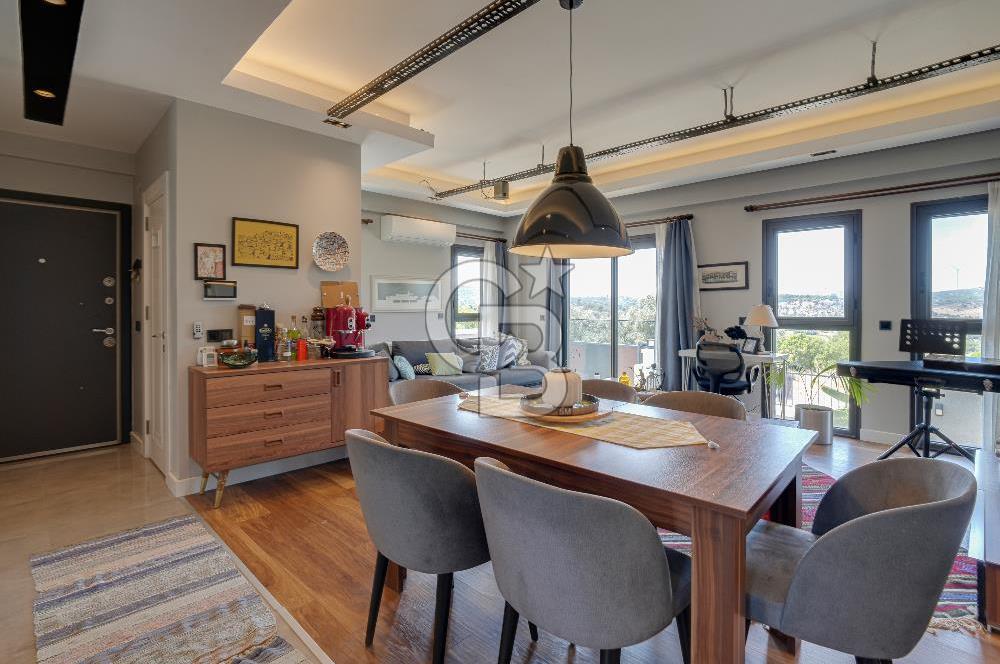 ÇEŞME MUSALLADA ÖNÜ AÇIK | 180 M² NET | GENİŞ HAVUZLU VİLLA