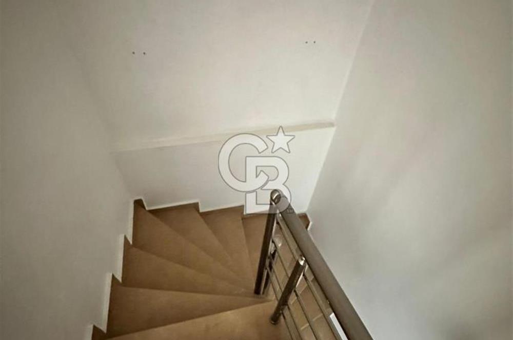 SANCAKTEPE DE MERKEZDE METROYA YAKIN SATILIK 3+1 DAİRE