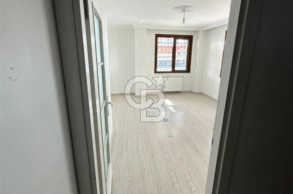 SANCAKTEPE DE MERKEZDE METROYA YAKIN SATILIK 3+1 DAİRE