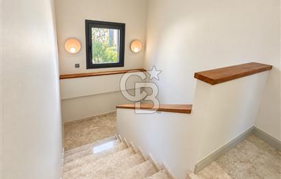 KÜÇÜKKUYU MIHLIDA DENİZE 200 METRE 206 M² 4+1 MÜSTAKİL VİLLA