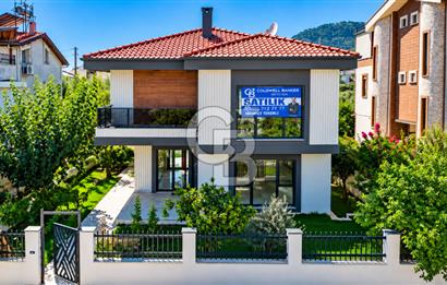 KÜÇÜKKUYU MIHLIDA DENİZE 200 METRE 206 M² 4+1 MÜSTAKİL VİLLA