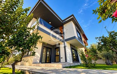KÜÇÜKKUYU MIHLIDA DENİZE 200 METRE 206 M² 4+1 MÜSTAKİL VİLLA