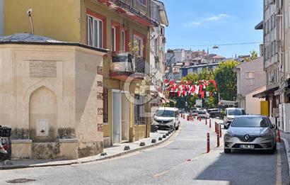 ÜSKÜDAR MERKEZDE SATILIK KOMPLE FIRSAT BİNA