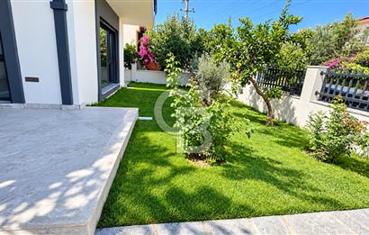 KÜÇÜKKUYU MIHLIDA DENİZE 200 METRE 206 M² 4+1 MÜSTAKİL VİLLA