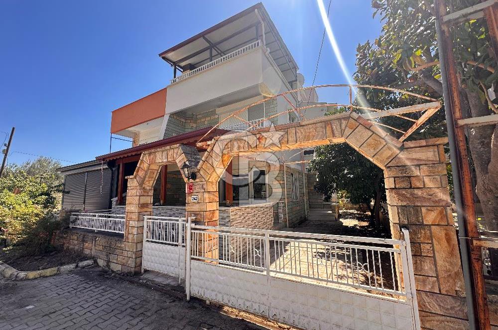 AVCILAR ALTINDA DENİZE 400M MESAFEDE İKİZ MÜSTAKİL VİLLA