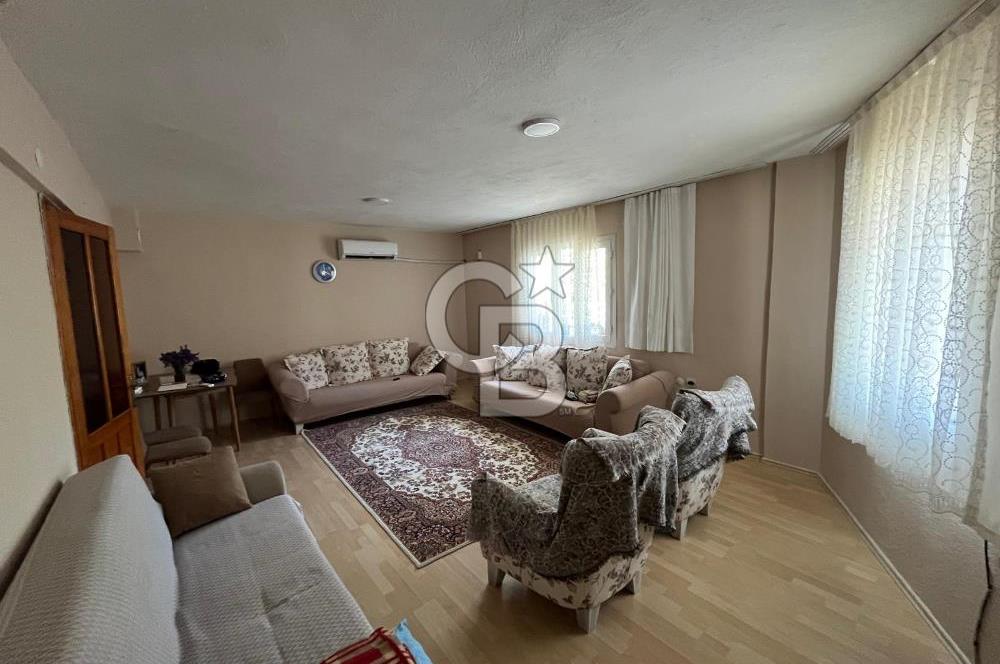 URLA SANAT SOKAĞI YAKINI BAHÇE KULLANIMLI 2+1 SATILIK DAİRE 