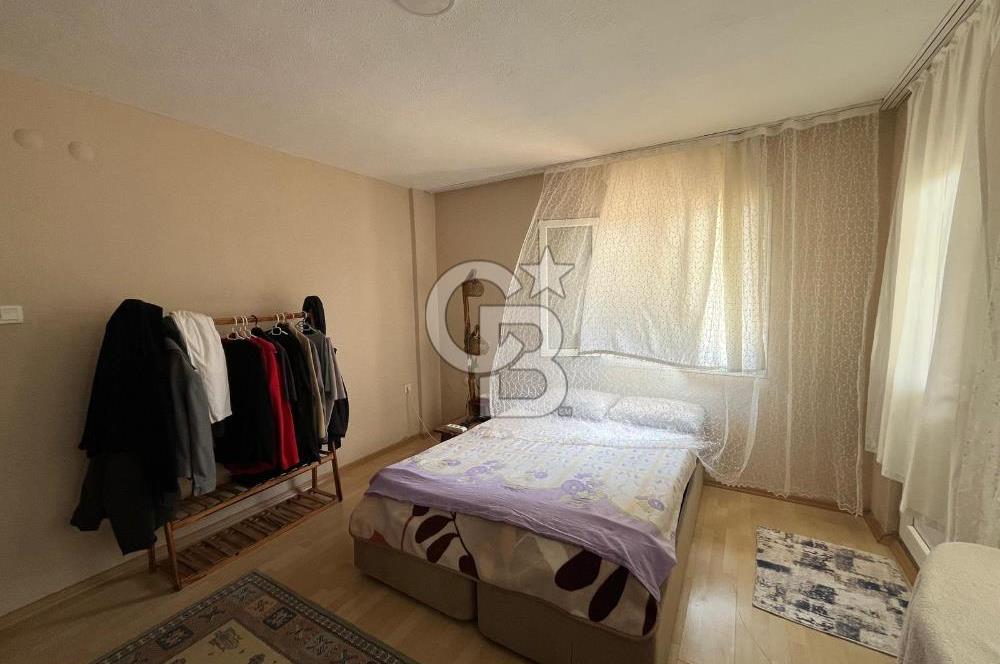 URLA SANAT SOKAĞI YAKINI BAHÇE KULLANIMLI 2+1 SATILIK DAİRE 