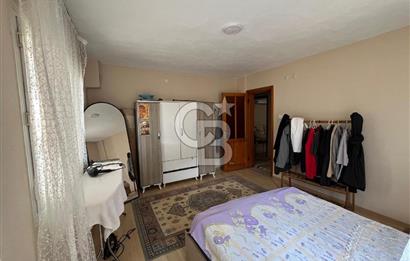 URLA SANAT SOKAĞI YAKINI BAHÇE KULLANIMLI 2+1 SATILIK DAİRE 