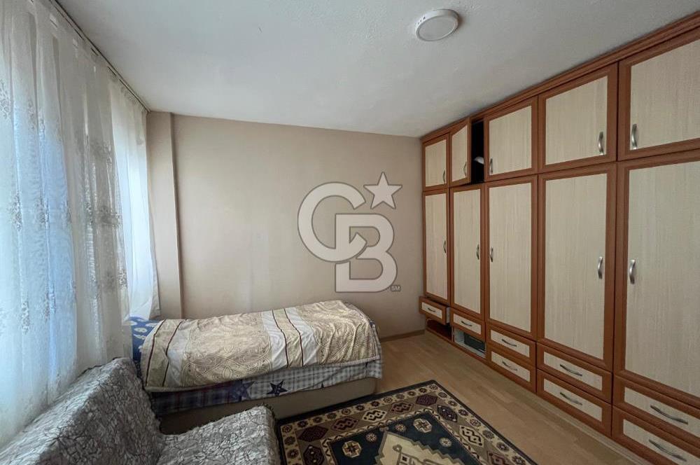 URLA SANAT SOKAĞI YAKINI BAHÇE KULLANIMLI 2+1 SATILIK DAİRE 