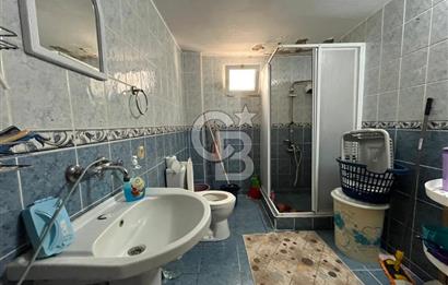 URLA SANAT SOKAĞI YAKINI BAHÇE KULLANIMLI 2+1 SATILIK DAİRE 