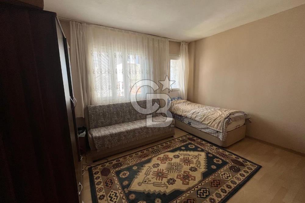 URLA SANAT SOKAĞI YAKINI BAHÇE KULLANIMLI 2+1 SATILIK DAİRE 