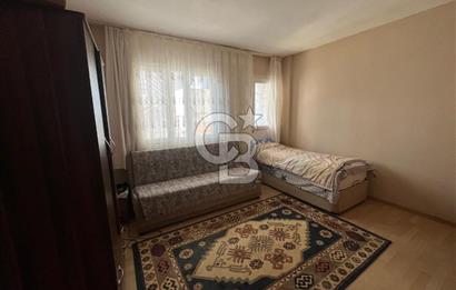 URLA SANAT SOKAĞI YAKINI BAHÇE KULLANIMLI 2+1 SATILIK DAİRE 
