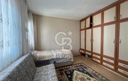 URLA SANAT SOKAĞI YAKINI BAHÇE KULLANIMLI 2+1 SATILIK DAİRE 