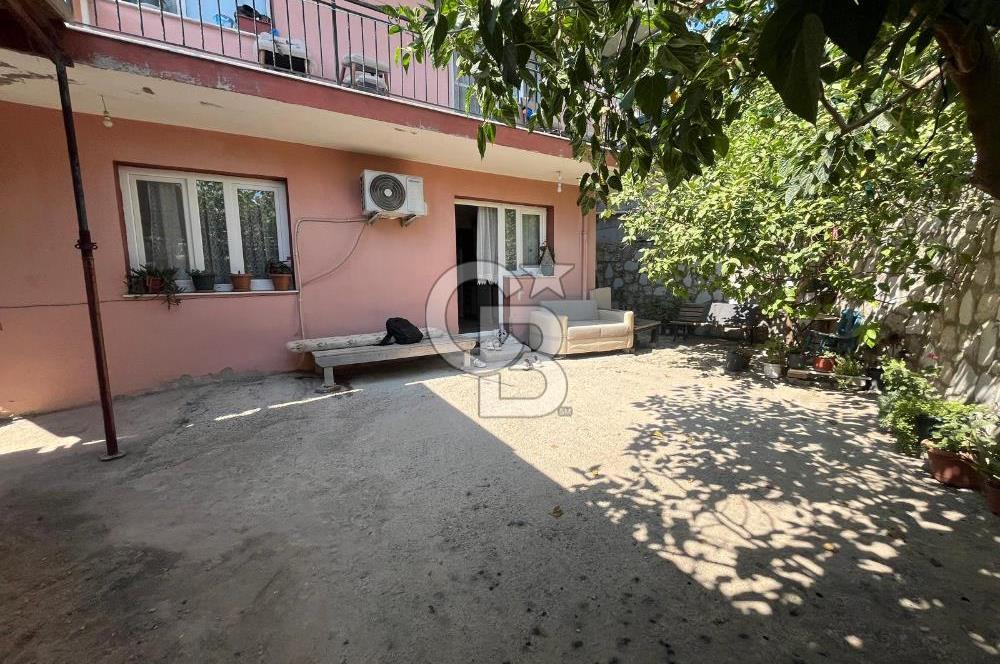 URLA SANAT SOKAĞI YAKINI BAHÇE KULLANIMLI 2+1 SATILIK DAİRE 