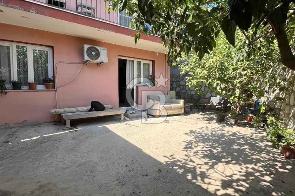 URLA SANAT SOKAĞI YAKINI BAHÇE KULLANIMLI 2+1 SATILIK DAİRE 