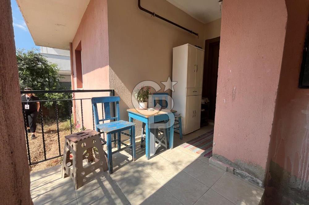 URLA SANAT SOKAĞI YAKINI BAHÇE KULLANIMLI 2+1 SATILIK DAİRE 