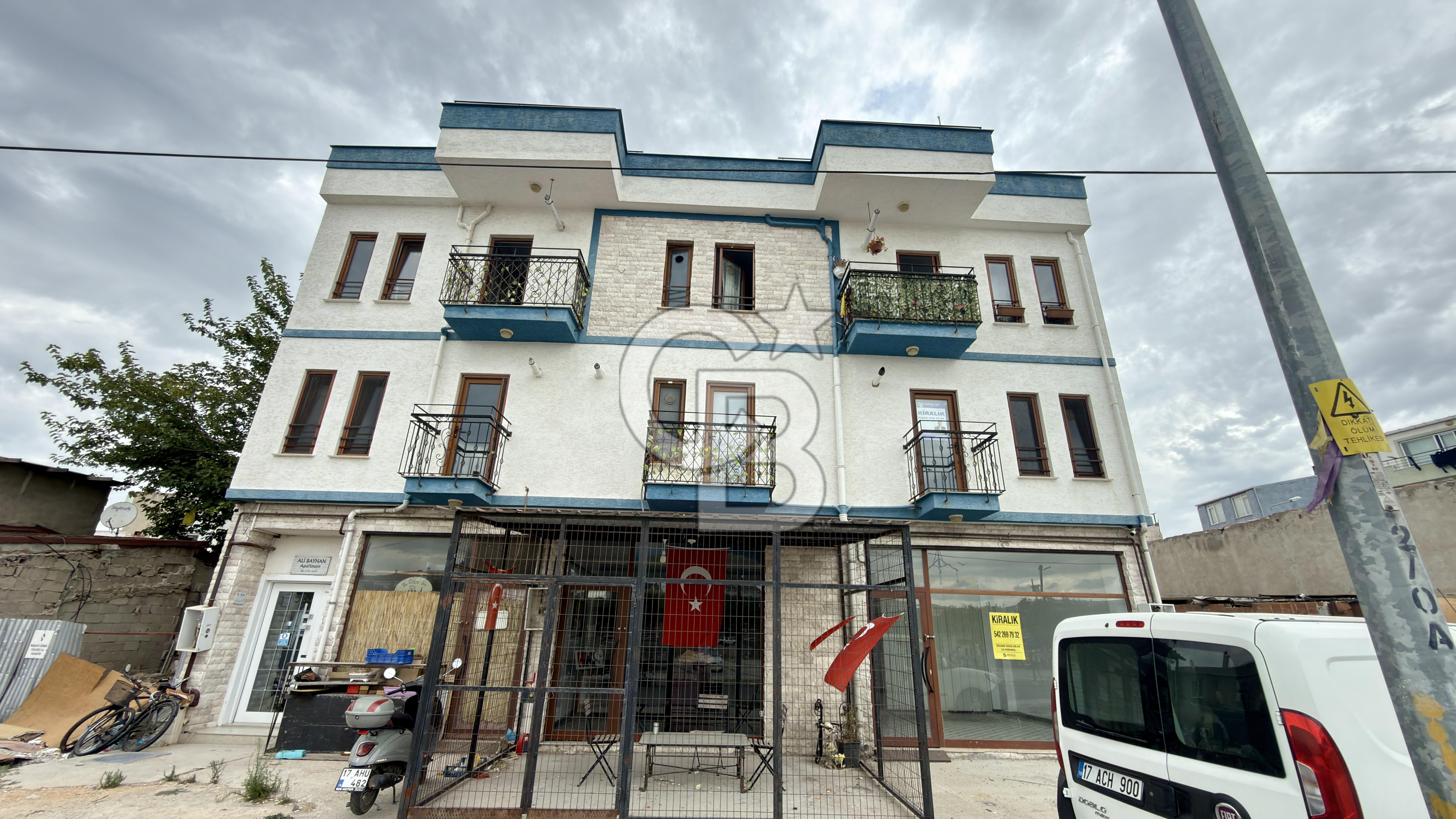FEVZİPAŞA DA YENİ BİNADA MANZARALI ARA KAT KİRALIK 1+1 DAİRE
