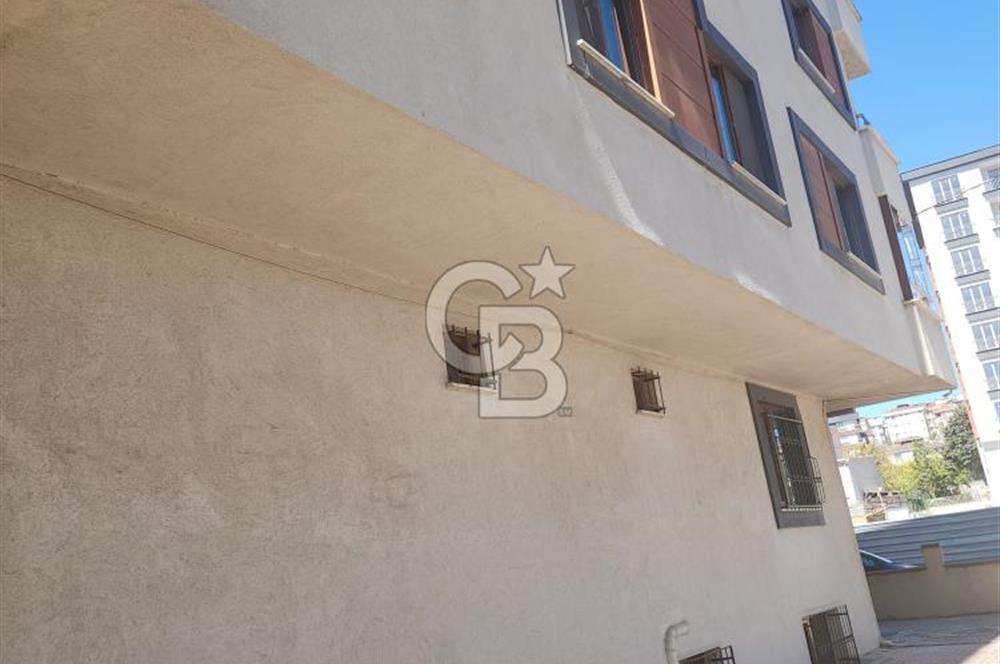 SANCAKTEPE DE MERKEZDE METROYA YAKIN SATILIK 3+1 DAİRE