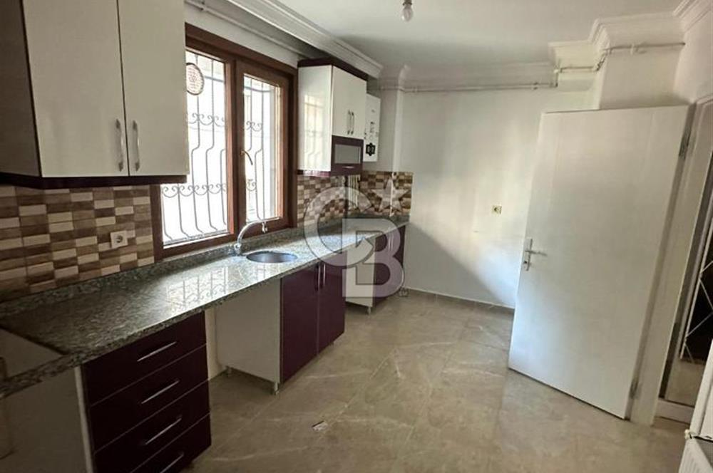 SANCAKTEPE DE MERKEZDE METROYA YAKIN SATILIK 3+1 DAİRE