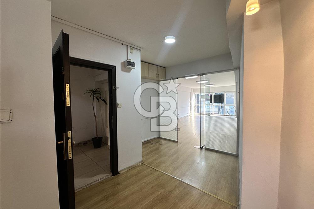 SÖĞÜTLÜÇEŞME CAD. ÜZERİNDE ÇİFT CEPHELİ KİRALIK OFİS KATI