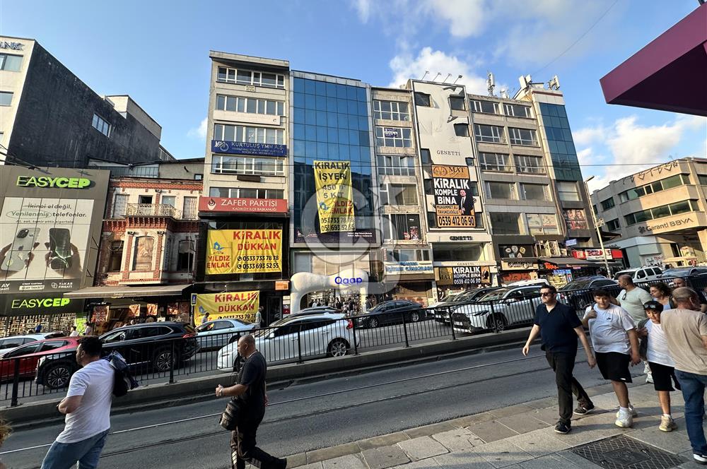 SÖĞÜTLÜÇEŞME CAD. ÜZERİNDE ÇİFT CEPHELİ KİRALIK OFİS KATI