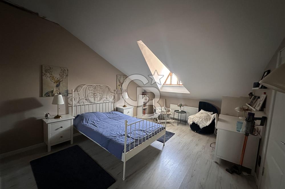 ÇAMLICA'DA KAPALI OTOPARKLI-TERASLI-MANZARALI 4+1 DAİRE