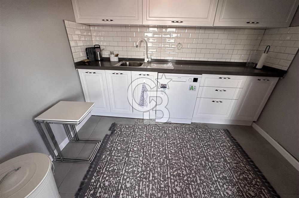 ÇAMLICA'DA KAPALI OTOPARKLI-TERASLI-MANZARALI 4+1 DAİRE