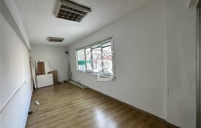 SÖĞÜTLÜÇEŞME CAD. ÜZERİNDE ÇİFT CEPHELİ KİRALIK OFİS KATI