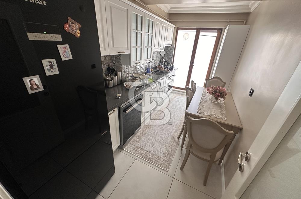 ÇAMLICA'DA KAPALI OTOPARKLI-TERASLI-MANZARALI 4+1 DAİRE