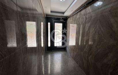 ÇAMLICA CAMİİNE KOMŞU | 6+2 AYRI GİRİŞLİ SATILIK DUBLEKS DAİRE