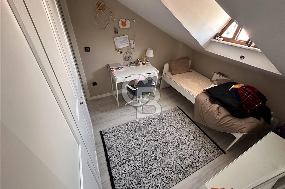 ÇAMLICA'DA KAPALI OTOPARKLI-TERASLI-MANZARALI 4+1 DAİRE