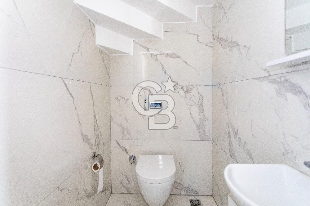 FOÇA HACIVELİ MAH. MÜSTAKİL TADINDA BAHÇELİ 3+1 DUBLEKS