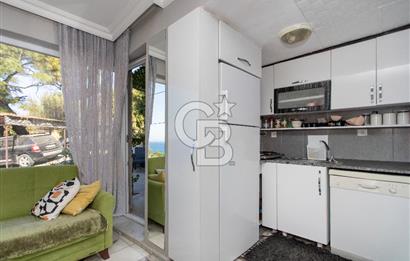 Yenifoça Marinaya Yürüme Mesafesinde Satılık 3+1 Villa