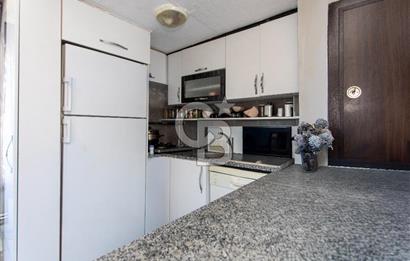 Yenifoça Marinaya Yürüme Mesafesinde Satılık 3+1 Villa