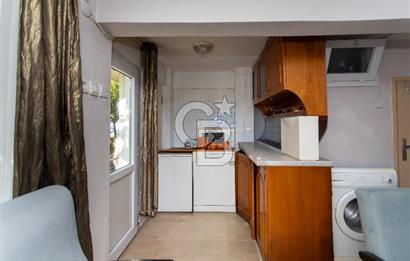 Yenifoça Marinaya Yürüme Mesafesinde Satılık 3+1 Villa