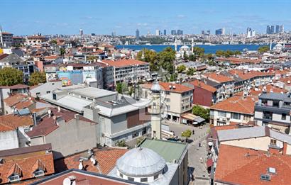 ÜSKÜDAR MERKEZDE SATILIK KOMPLE FIRSAT BİNA