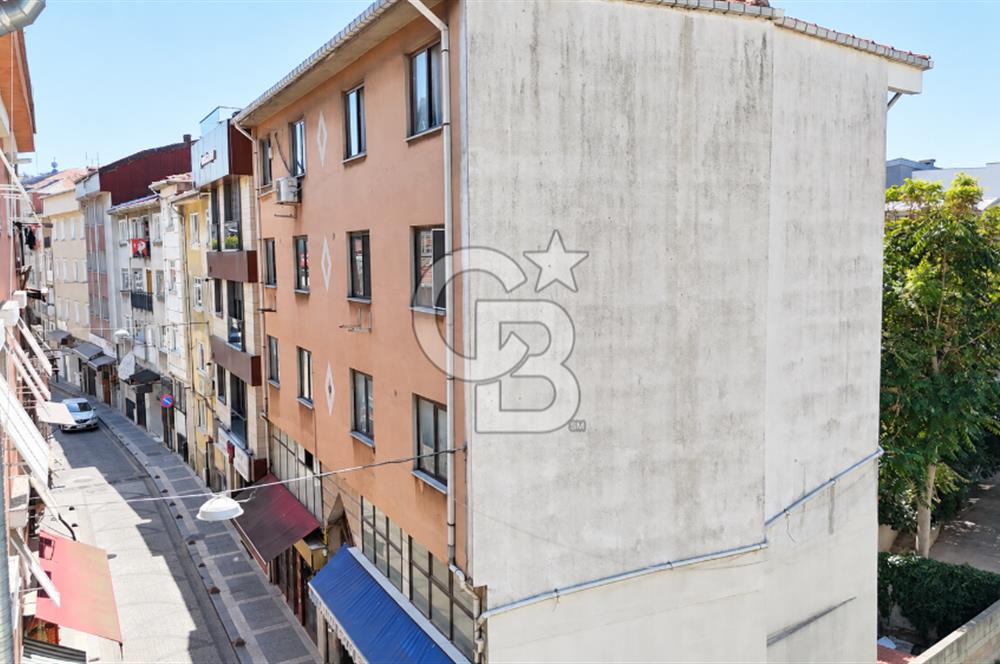 ÜSKÜDAR MERKEZDE SATILIK KOMPLE FIRSAT BİNA