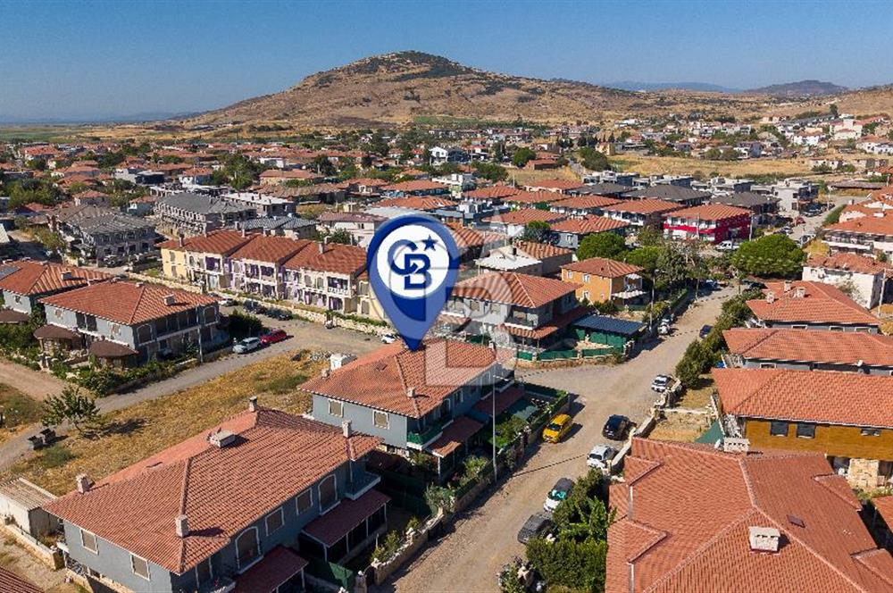 FOÇA HACIVELİ MAH. MÜSTAKİL TADINDA BAHÇELİ 3+1 DUBLEKS